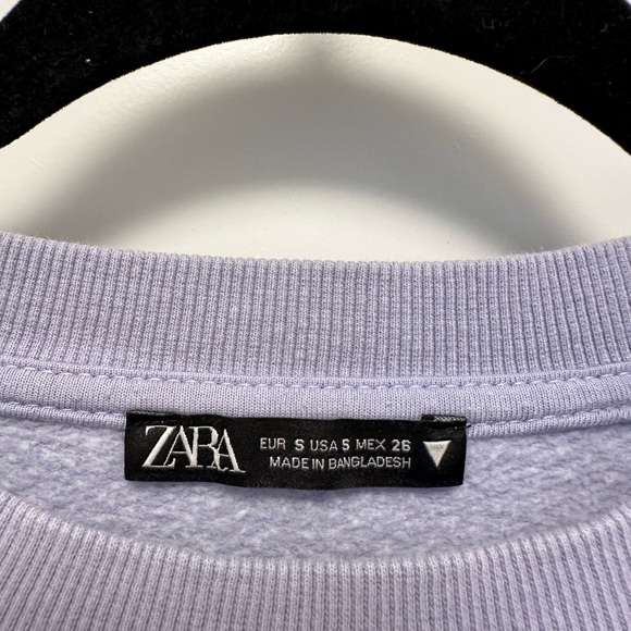 ZARA Purple Cropped Sweatshirt - Picture 3 of 3